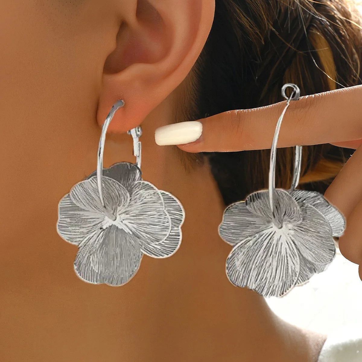 Flower Dangle Earrings