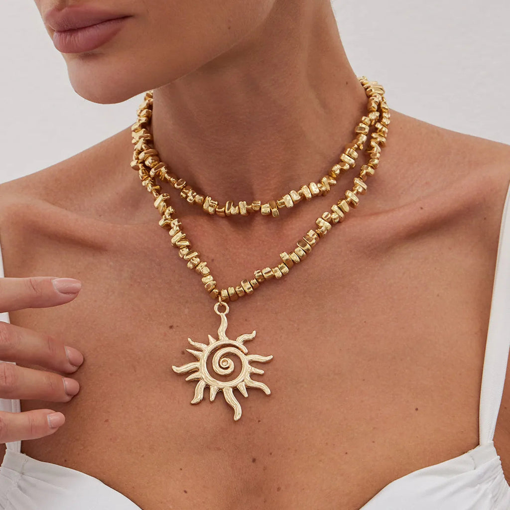 2 PCS Spiral Sun Choker Necklace Set