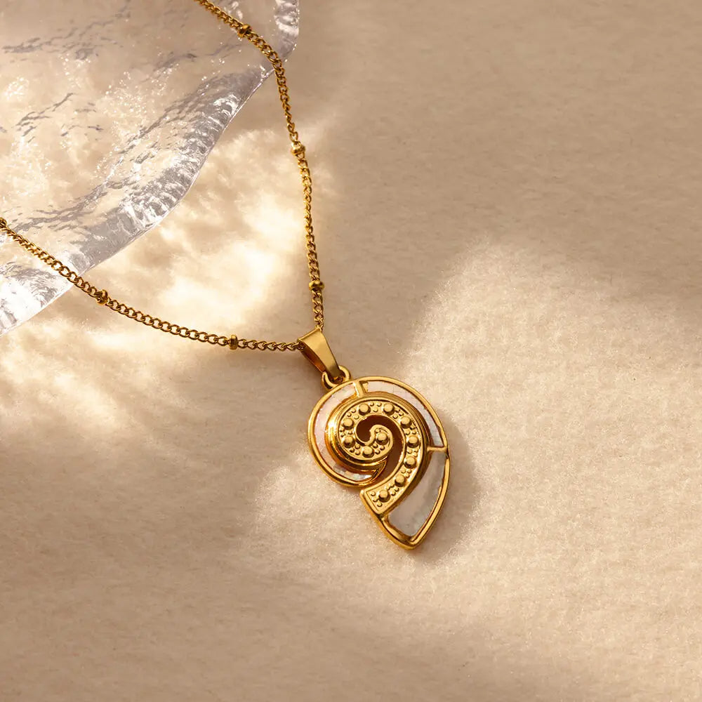 Creative Shell Necklace