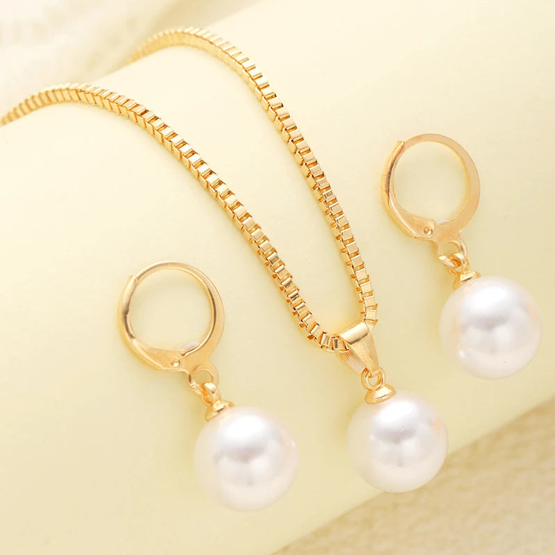 3 PCS Round Pearl Necklace & Earring Set