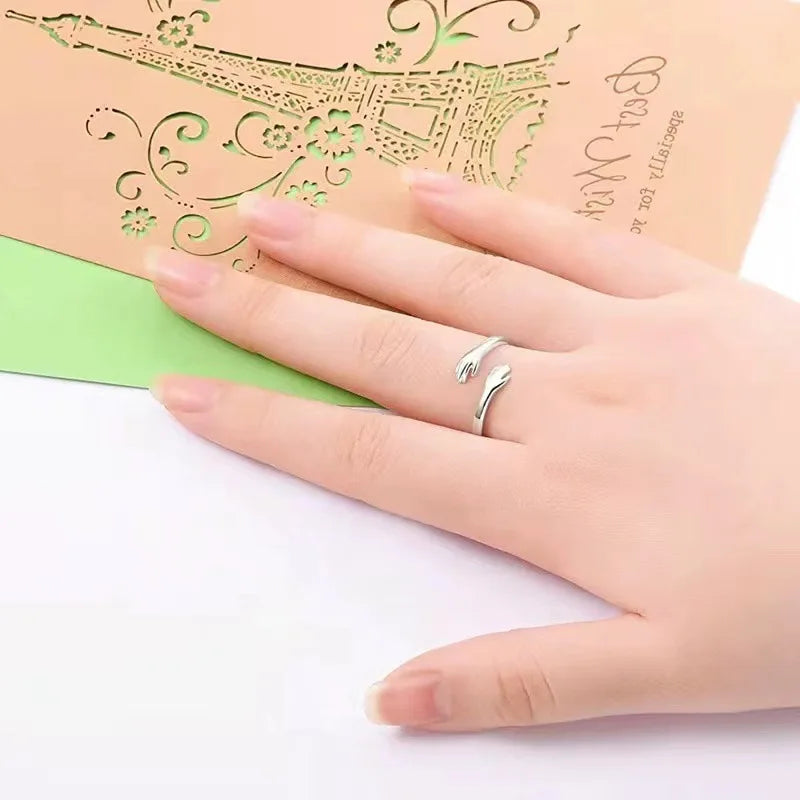 Resizable Hug Ring
