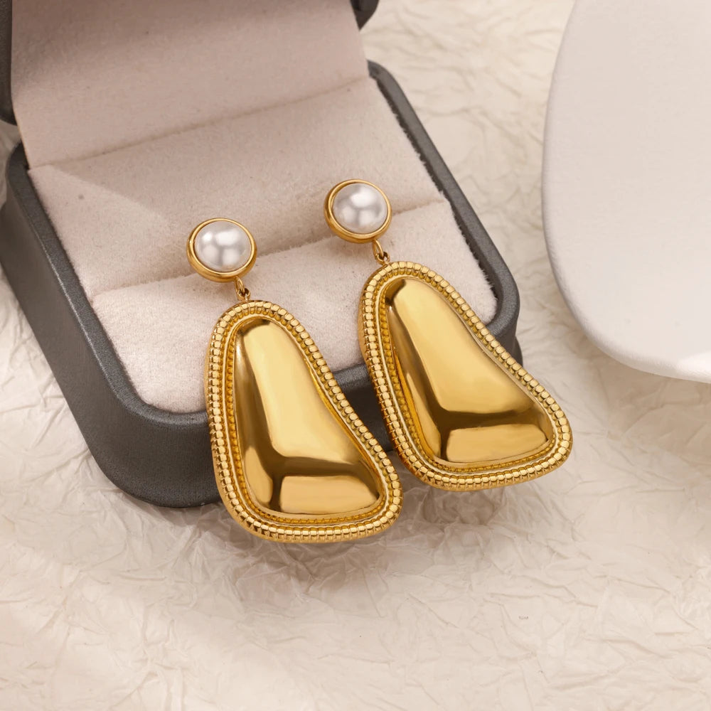 Geometric Pearl Earrings