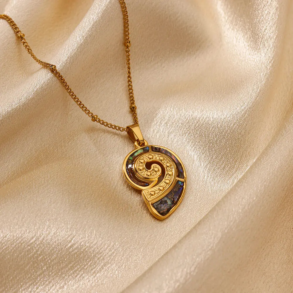 Creative Shell Necklace