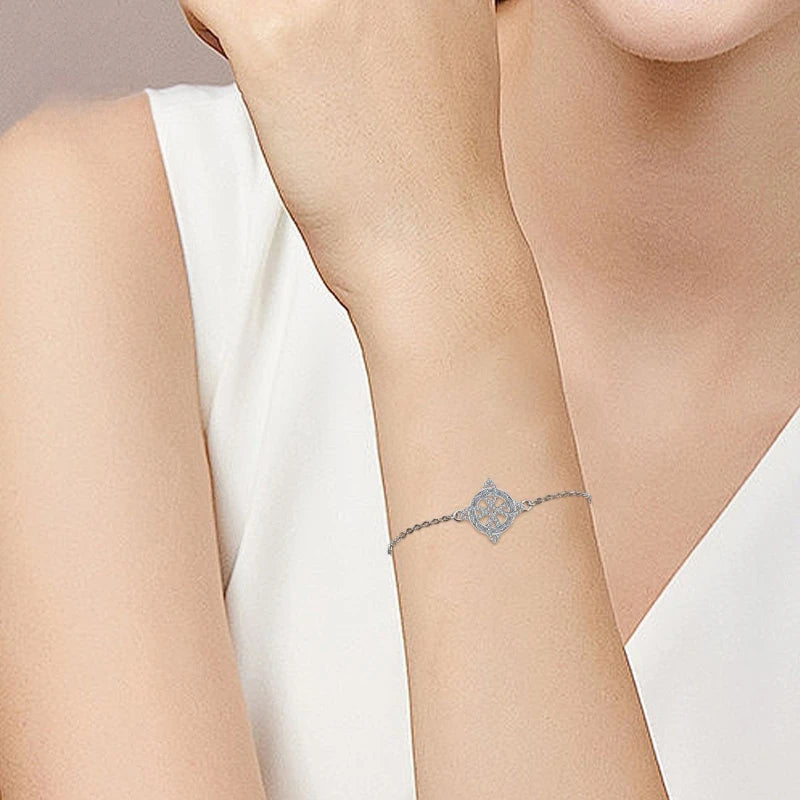Witch Knot Bracelet
