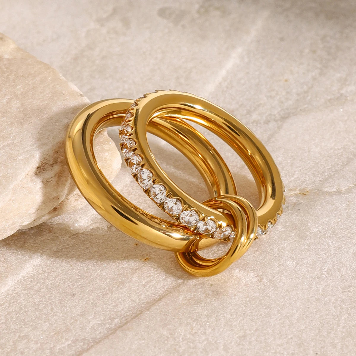 White Inlaid Zirconia Ring