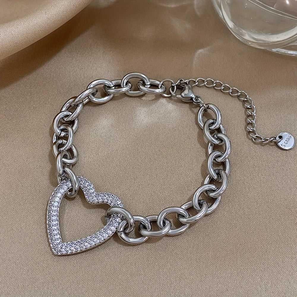 Vintage Gold Heart Chain Bracelet