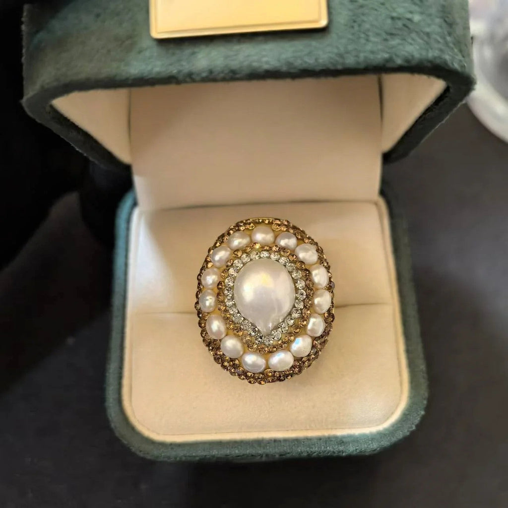 18k Round Pearl Cluster Ring